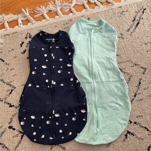 Happiest baby sleeppea swaddle bundle. Size S and M.
